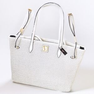 Nip luxury VS ivory faux raffia vegan gold tone v jumbo shoulder bag limited ed